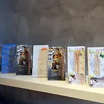 Deluxe 1 *