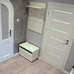 Deluxe 1 *
