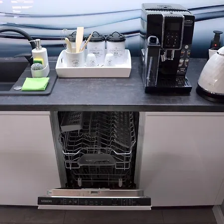 Deluxe 1 アパート オシフィエンチム