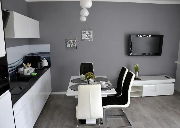 Deluxe 1 奥斯威辛